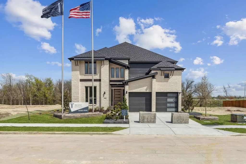2032 Bluestem Road, Celina