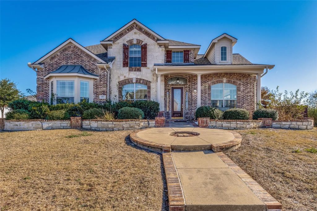 1502 Shadow Brook Trail, Garland