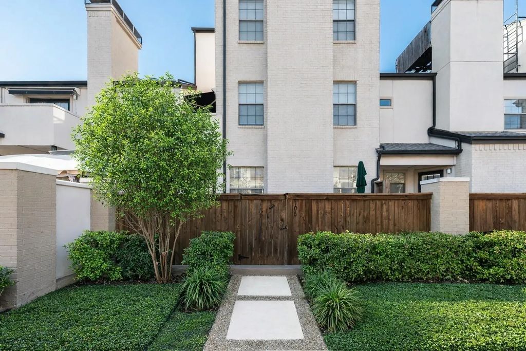 3901 Travis Street 106, Dallas