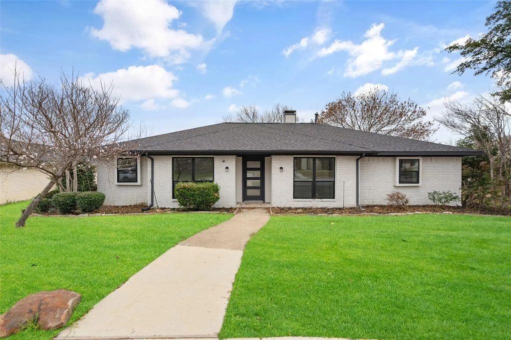 1706 Southampton Drive, Carrollton