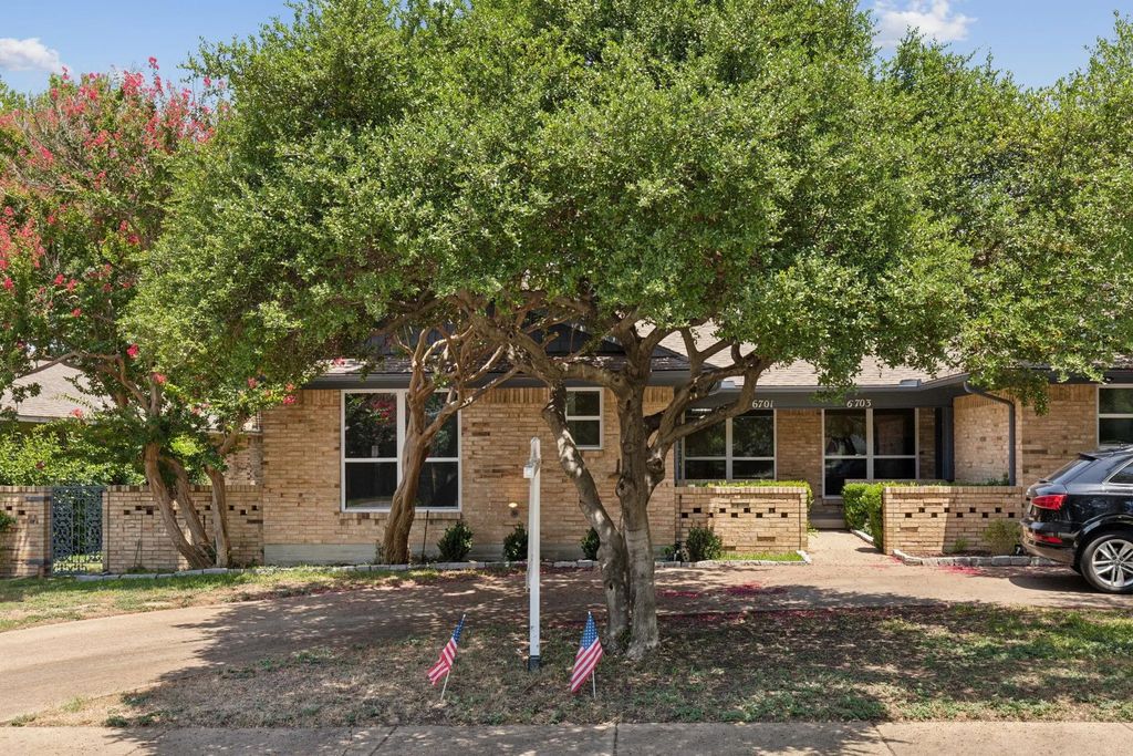 6701 Del Norte Lane, Dallas