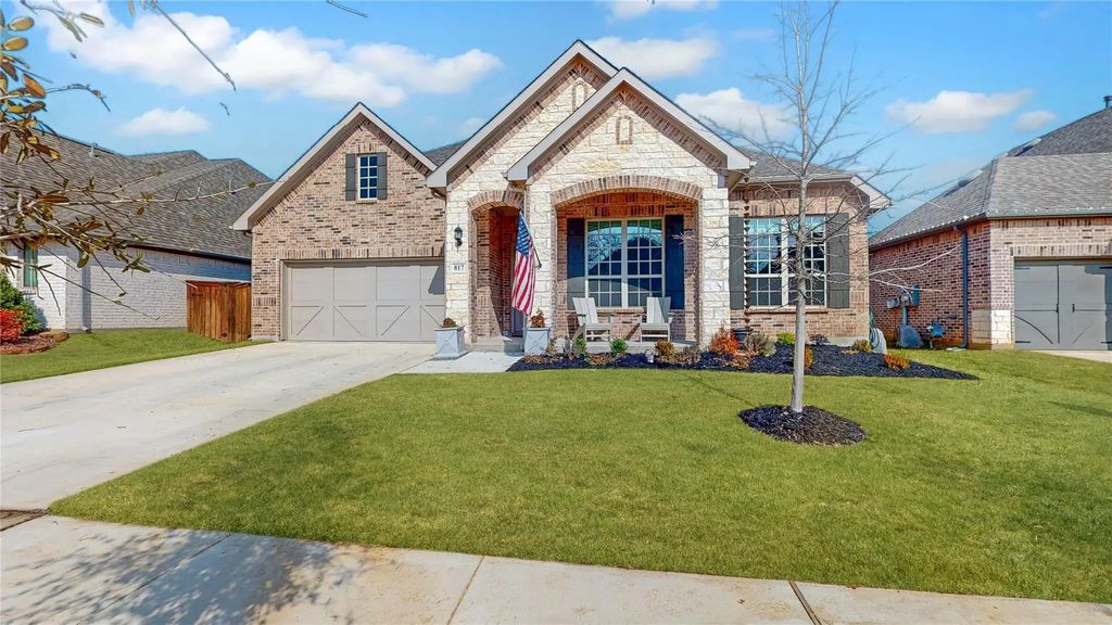 817 Fallbrook Avenue, Denton