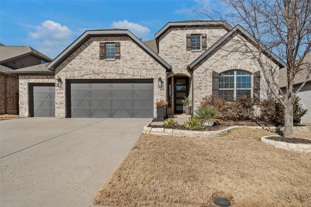 9429 Surveyor Road, Oak Point