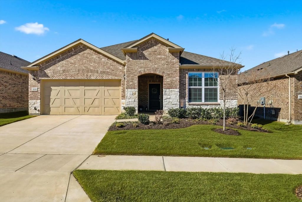 7656 Redwood Forest Lane, Little Elm