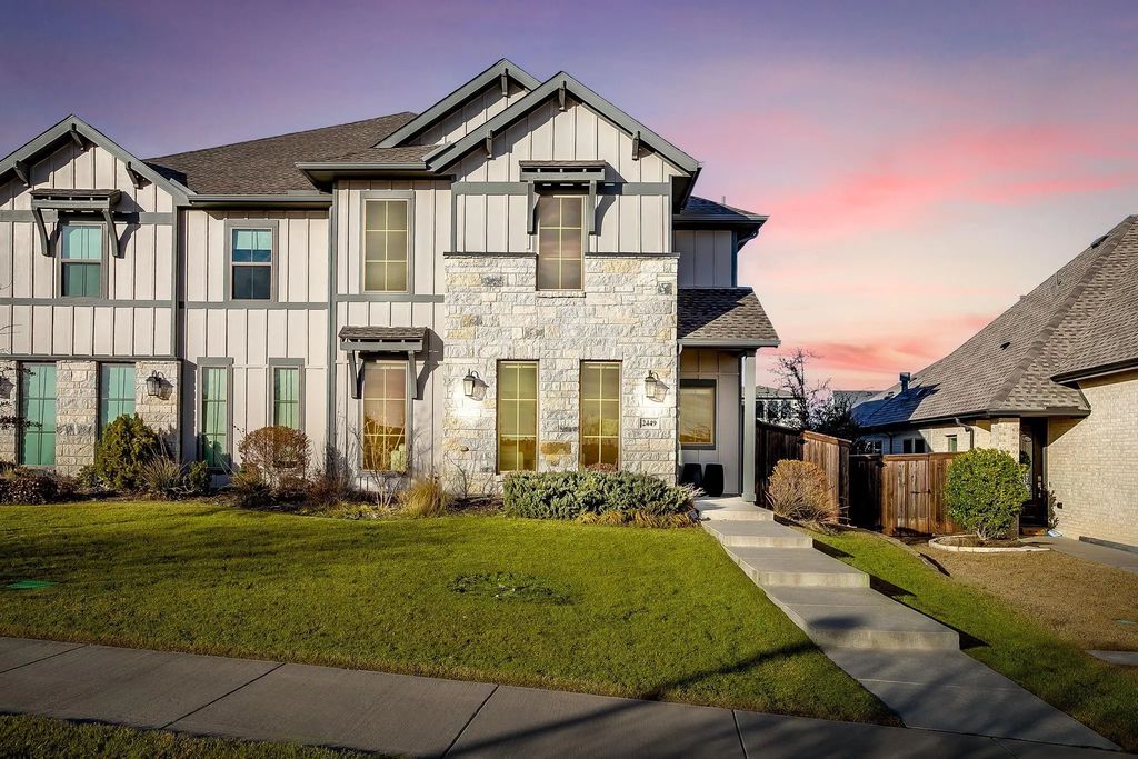 2449 Longspur Drive, Fort Worth