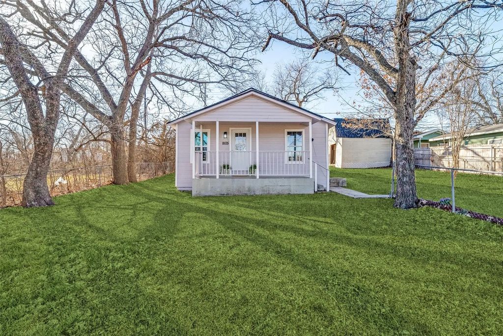 8105 Downe Drive, White Settlement