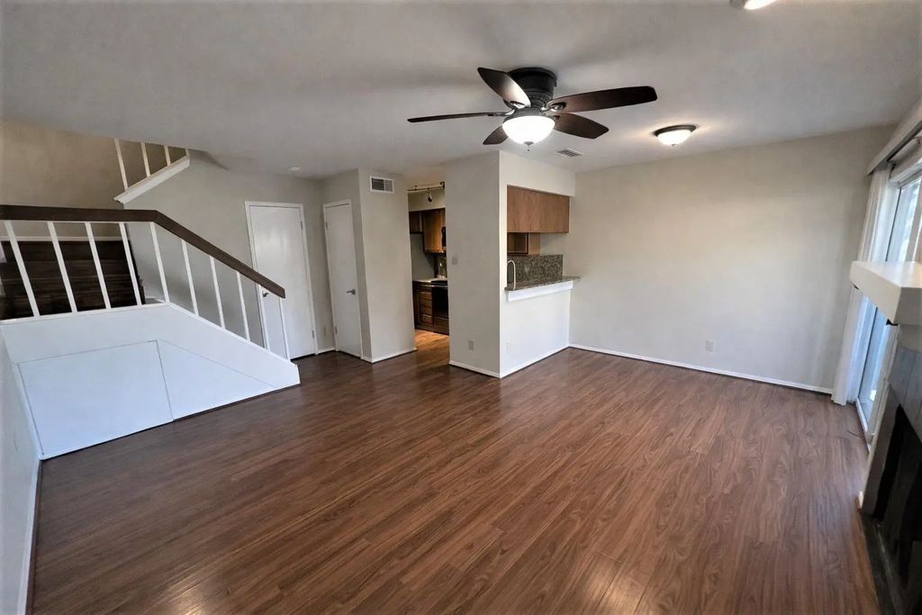 5740 Martel Avenue A07, Dallas