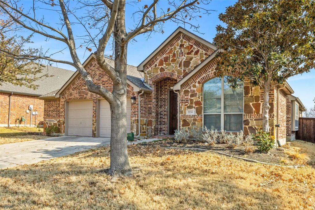 2235 Wildrose Drive, Little Elm