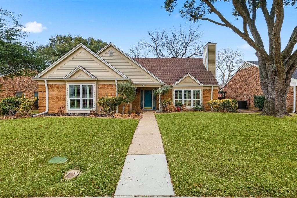1311 Robincreek Cove, Lewisville