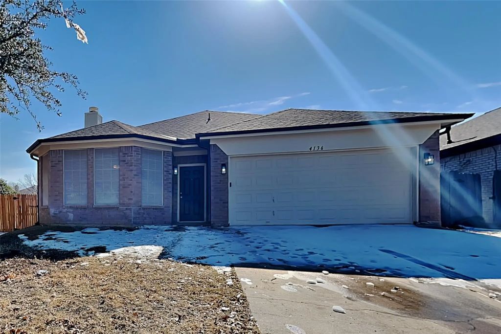 4136 Chelan Court, Fort Worth