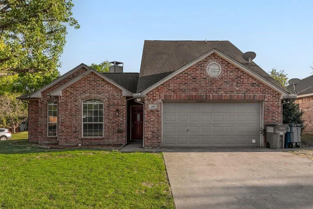 400 Buckskin Drive, Red Oak