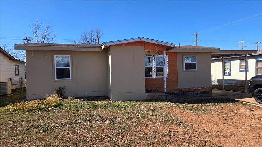 2458 N Mockingbird Lane, Abilene