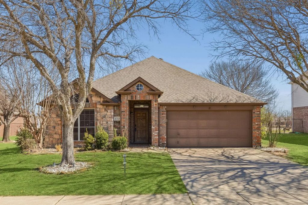 6713 Alderbrook Drive, Denton