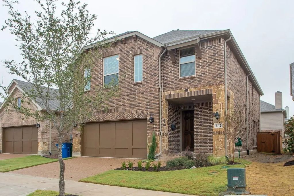 3112 Damsel Sauvage Lane, Lewisville
