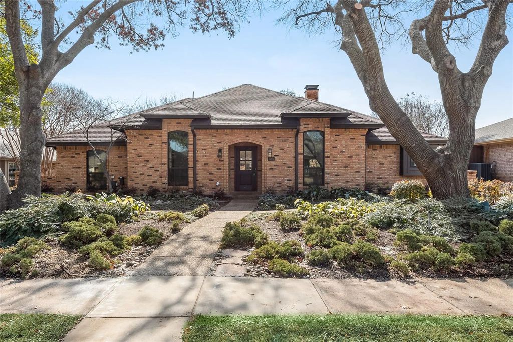 2404 Acacia Street, Richardson