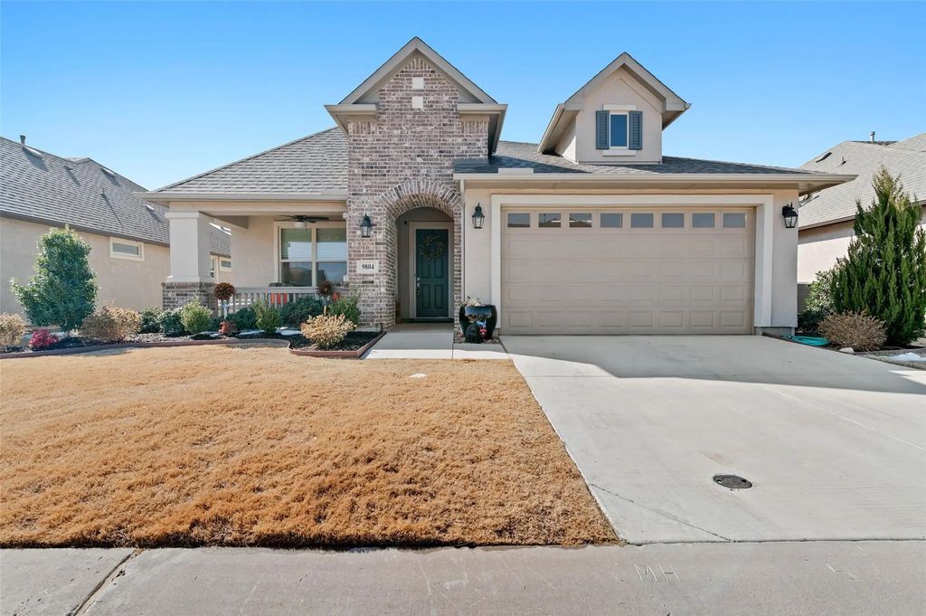 9804 Stonefield Way, Denton