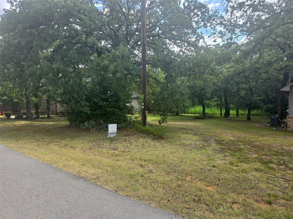 6317 Bettinger Drive, Colleyville