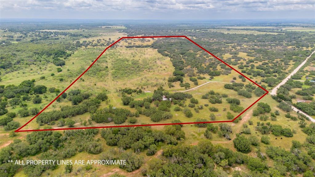 400 County Road 186, De Leon