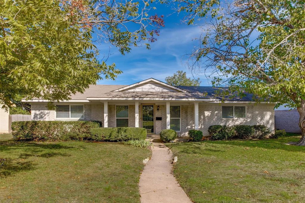 2020 Cap Rock Drive, Richardson