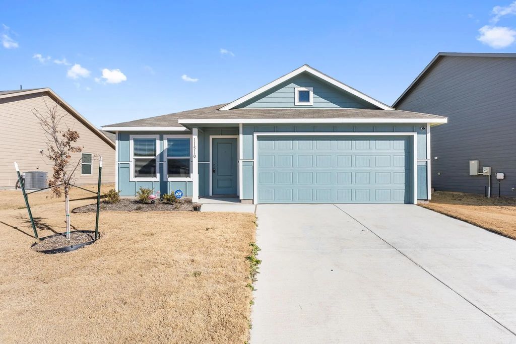 11510 Hermosa Lane, Rhome