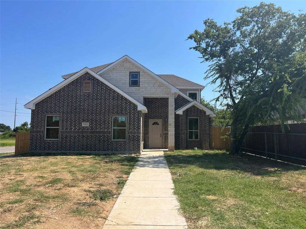 5332 Booker T Street, Fort Worth