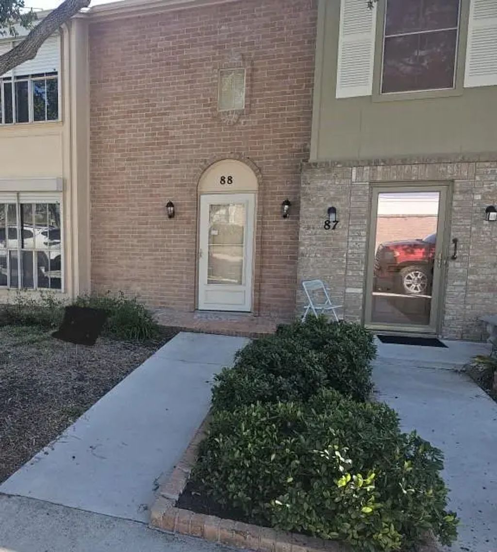 88 Townhouse Lane L88, Corpus Christi