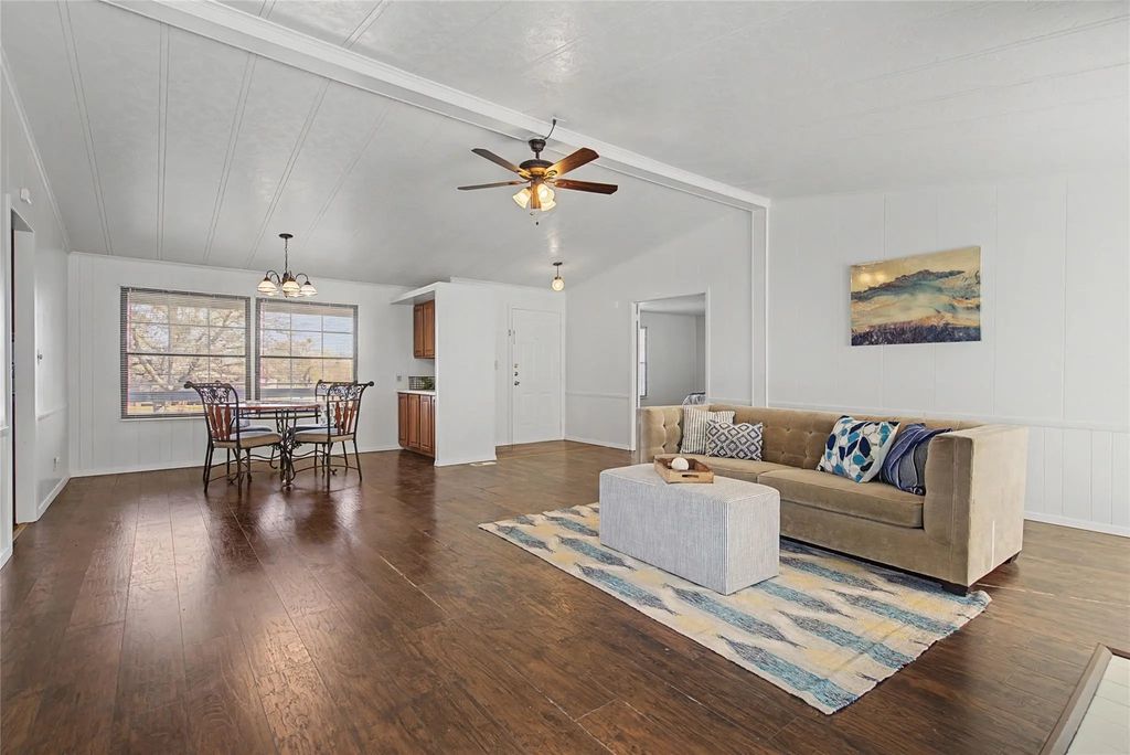 365 Penny Lane, Roanoke