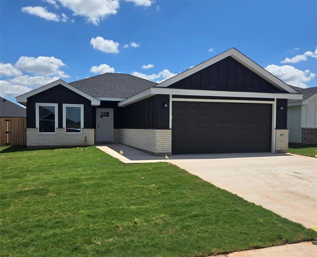 305 Waterloo Drive, Abilene