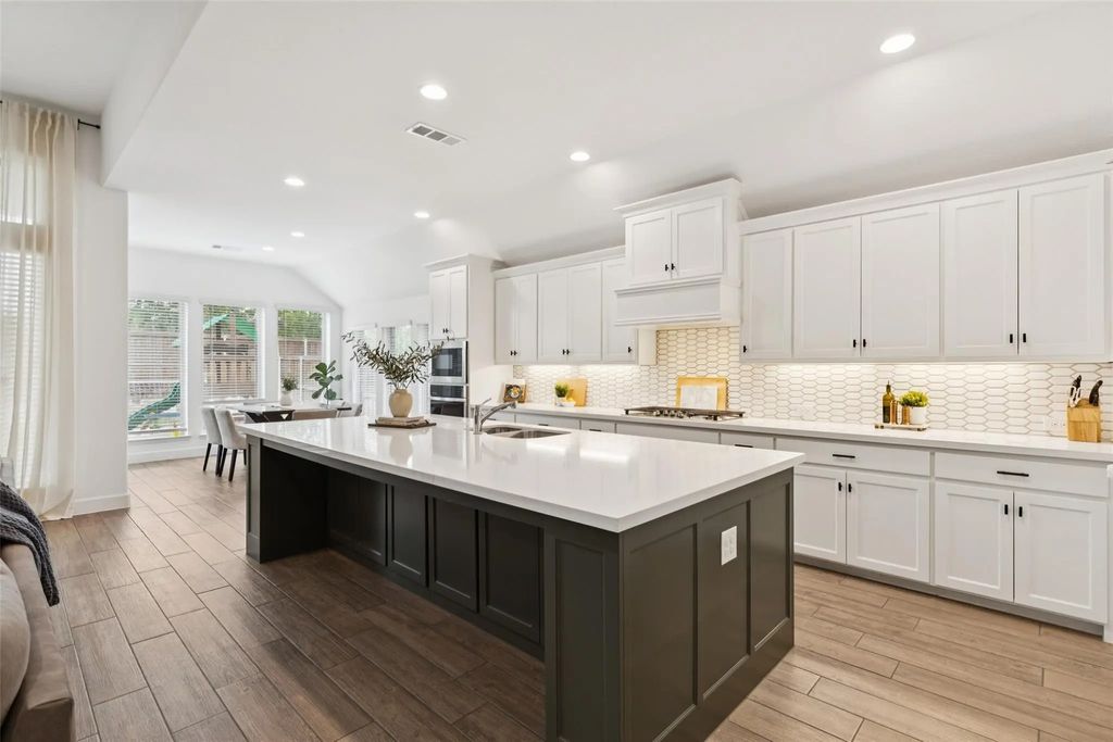 3313 Honey Suckle Lane, Little Elm