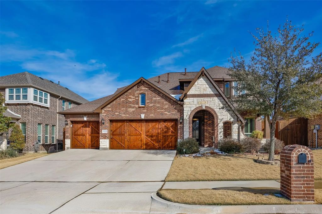 9009 Athens Drive, Denton