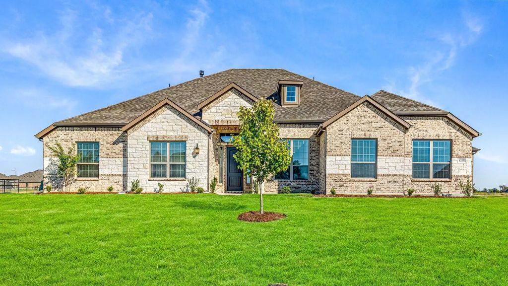8335 Forest Glade Drive, Greenville