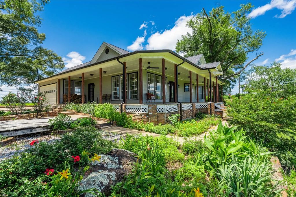 11786 County Road 4401, Larue