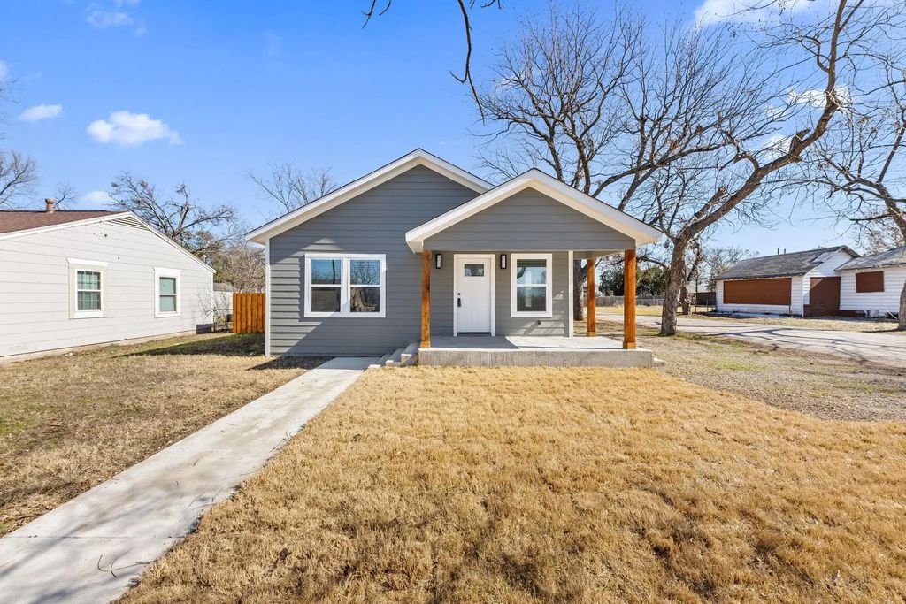 2330 Idaho Avenue, Dallas