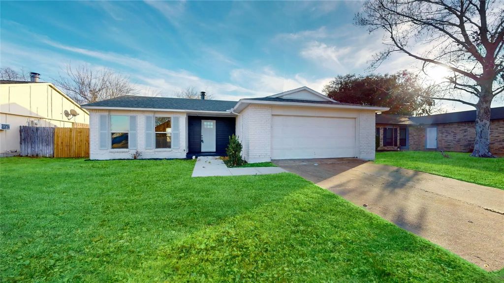 4108 Bristlecone Lane, Fort Worth