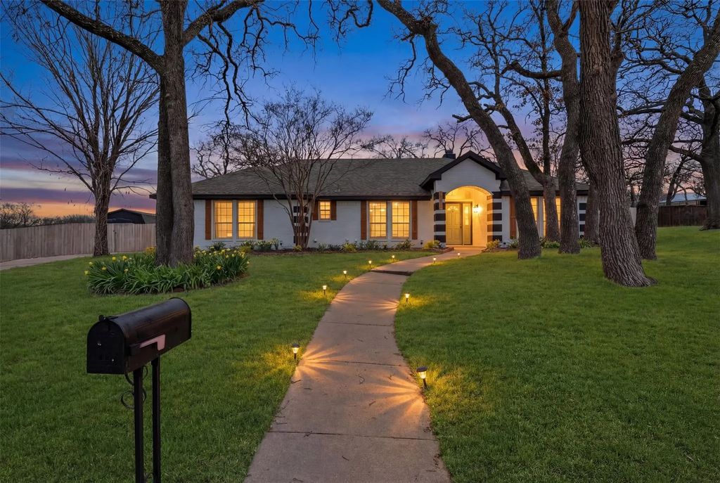 400 Baldwin Drive, Joshua