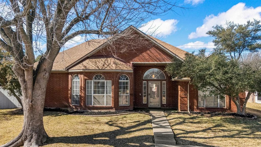 6621 Macintosh Drive, Plano