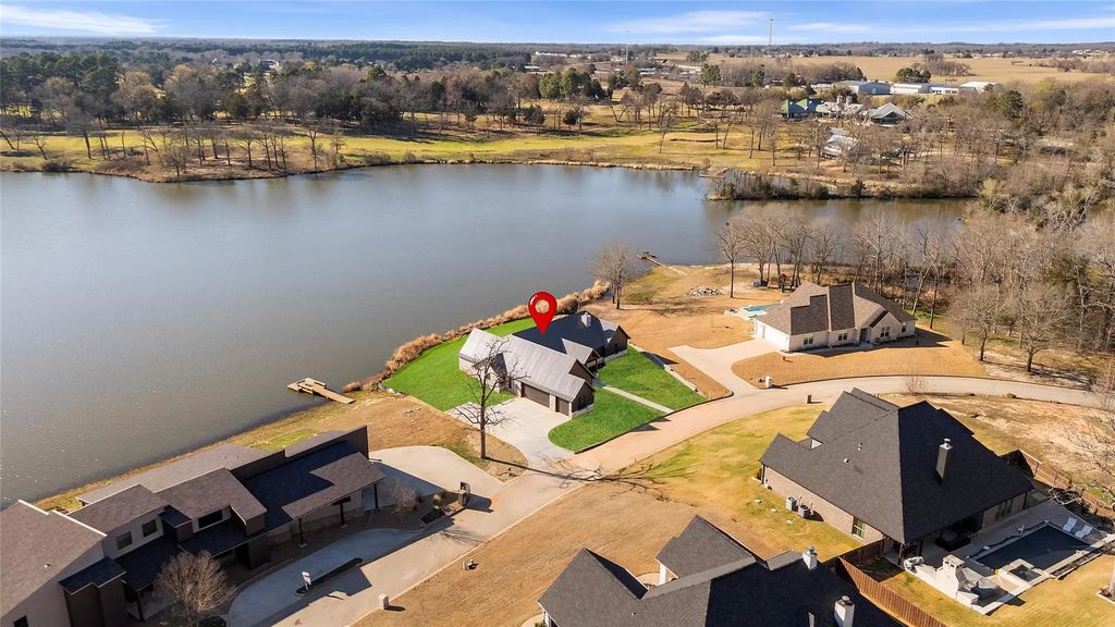 24110 Sun Ridge Road, Lindale