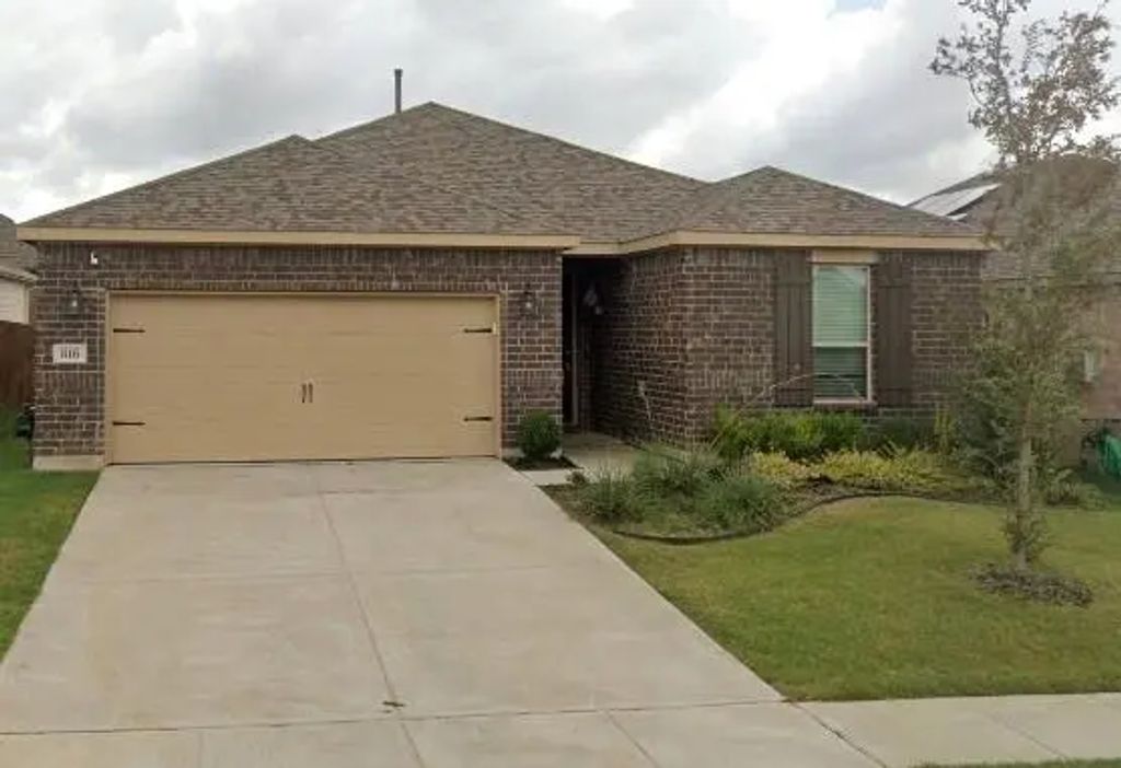 816 Brock Drive, Aubrey