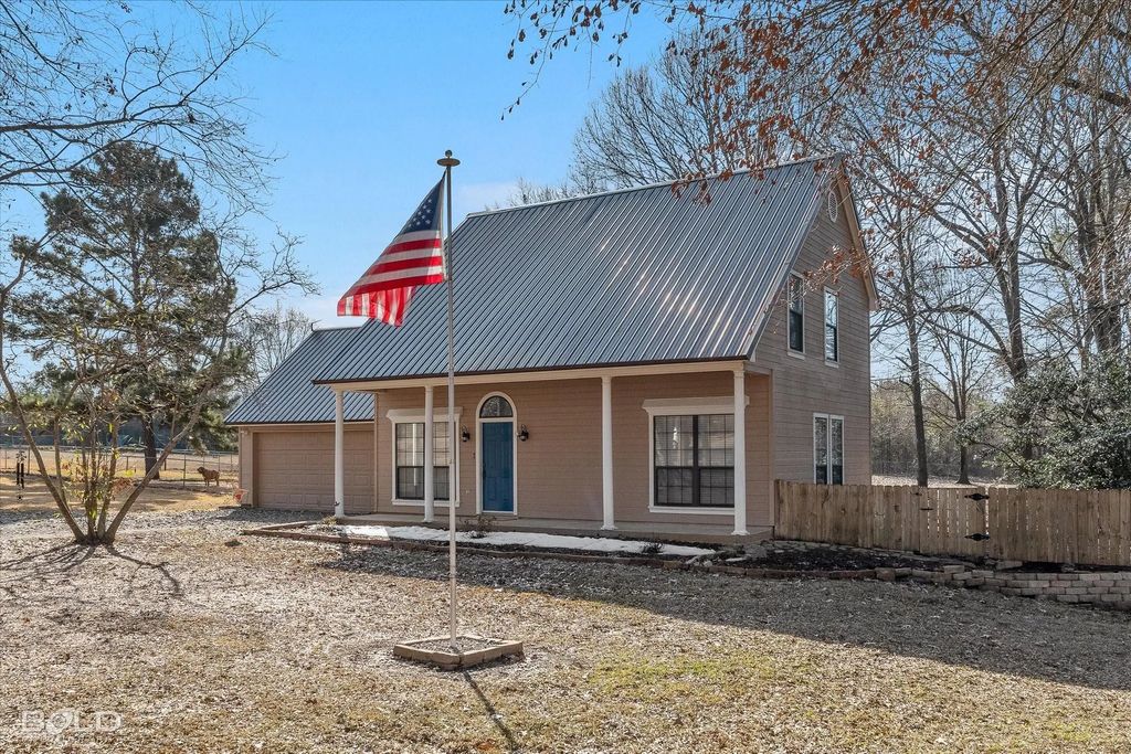 6231 Autumn Wood Circle, Haughton