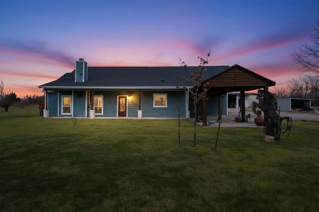 731 Santa Fe Lane, Royse City
