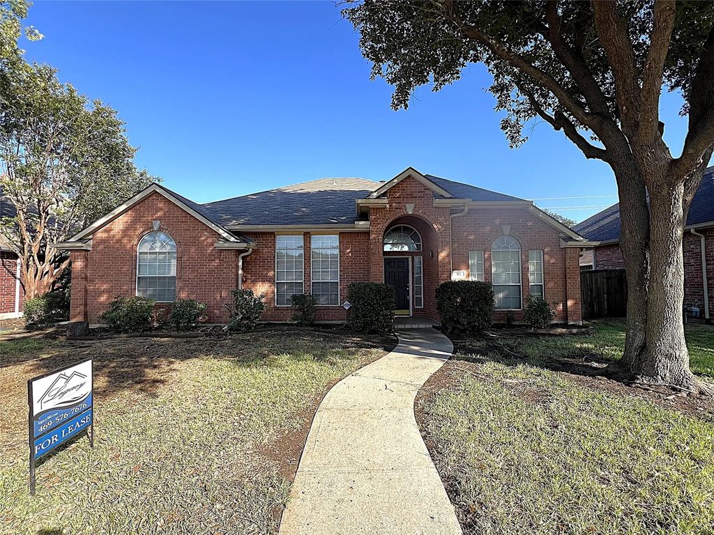 511 Cameron Lane, Allen