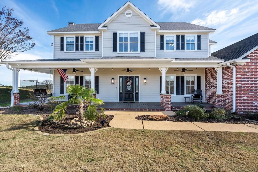 120 Lookout Court, Hallsville