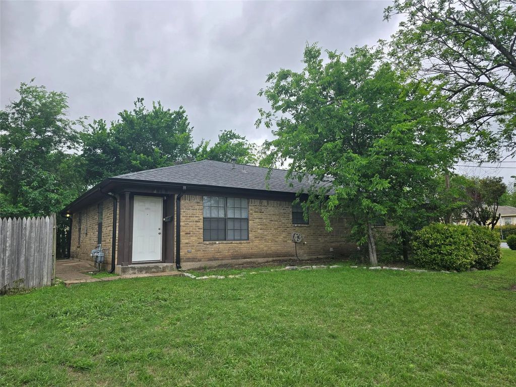 1501 S 29th Street, Waco