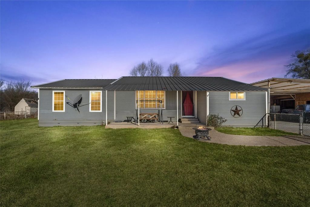 239 Wildwood Avenue, Elm Mott