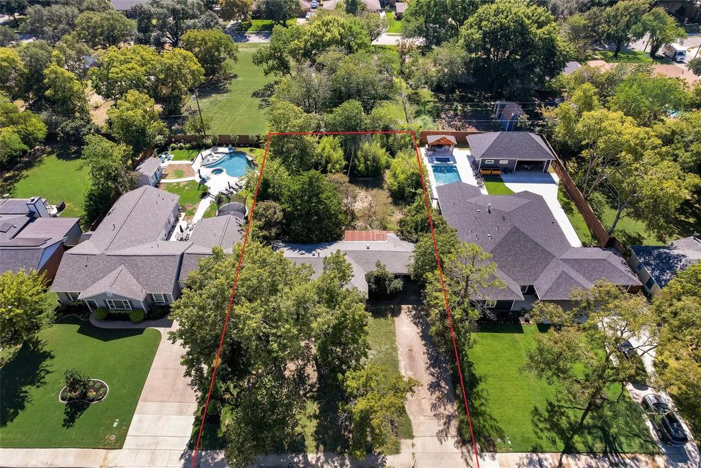 826 E Texas Street, Grapevine