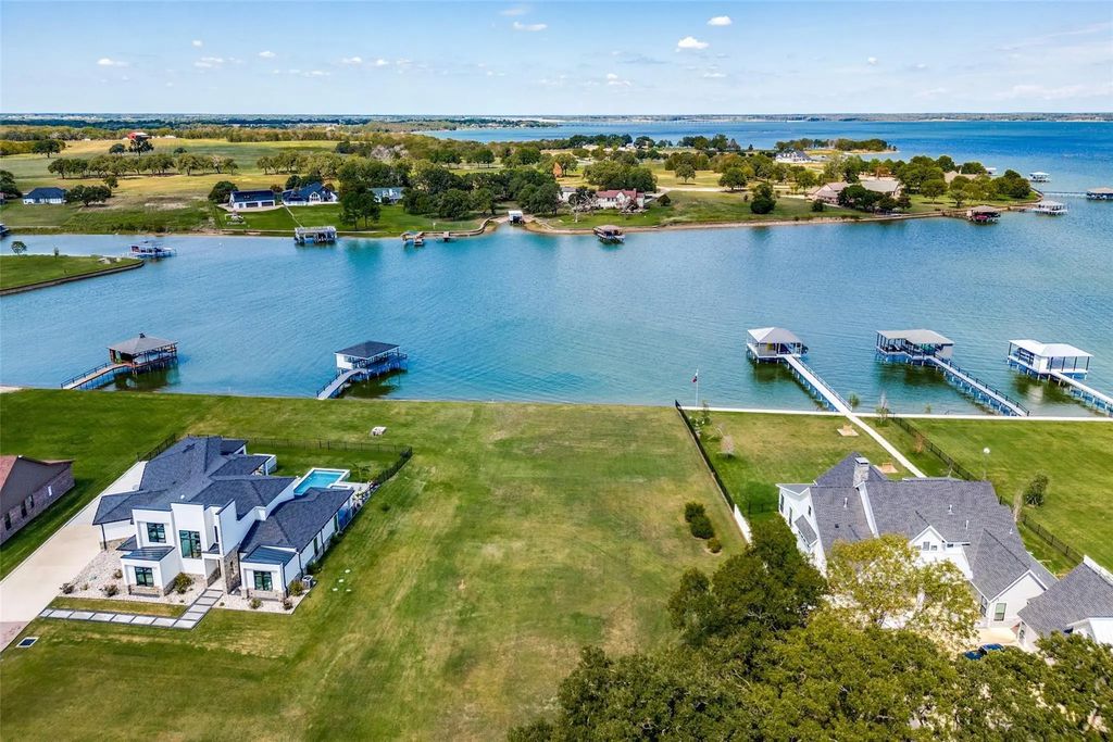 Lot 4 El Barco, Corsicana