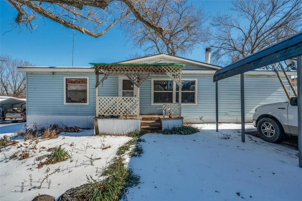 2000 N Trinity Road, Denton