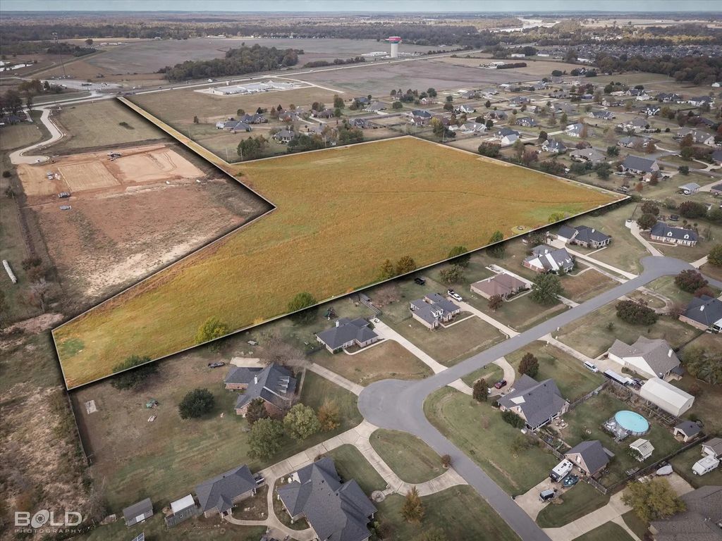4950 Benton Road, Benton