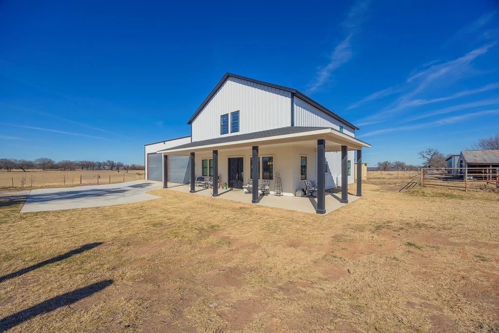 800 E Joplin Road, Bridgeport