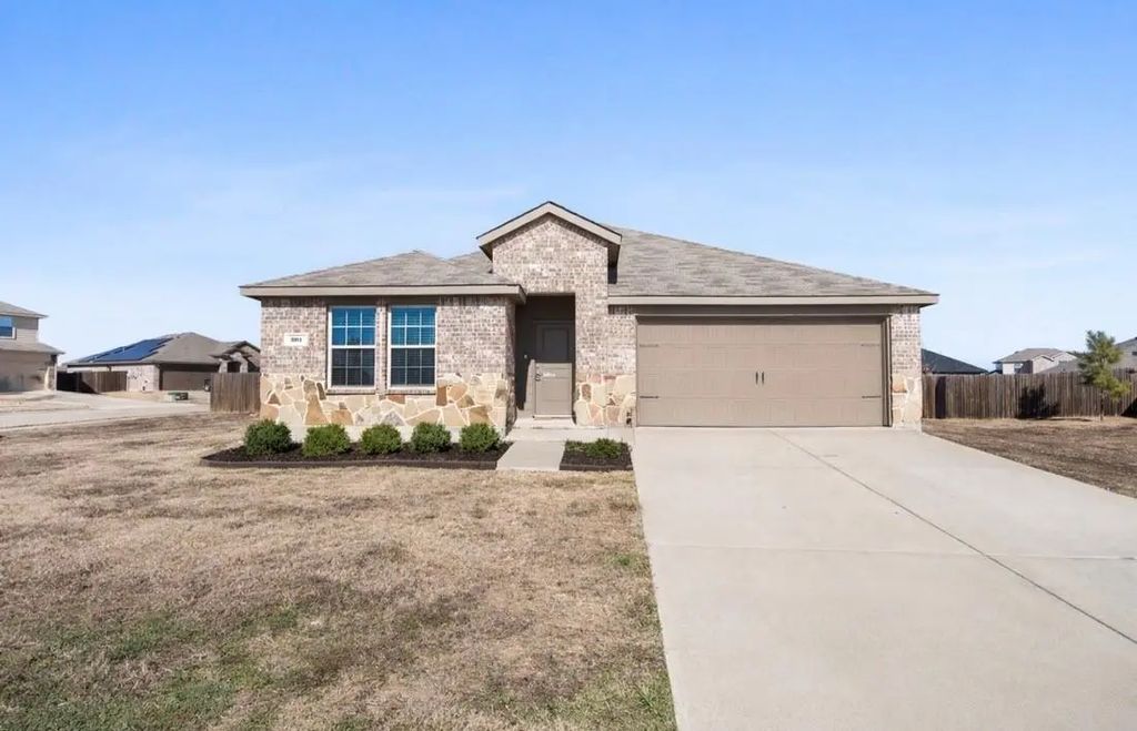 501 Farmhouse Lane, Josephine